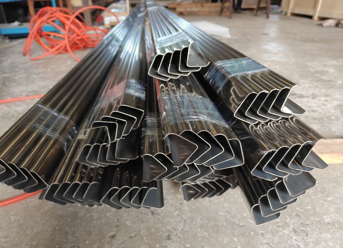 Faisceau de structure en aluminium traité thermiquement conçu pour résister à des contraintes et à des conditions de charge élevées dans les cadres structurels